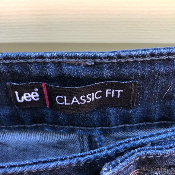 Vintage Lee’s High Waisted Jeans - Picture 2 of 4